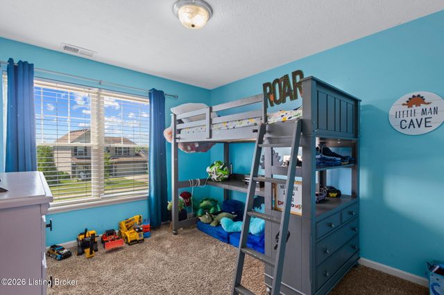 326 Golden Wing Rd, Mt Washington, KY 40047