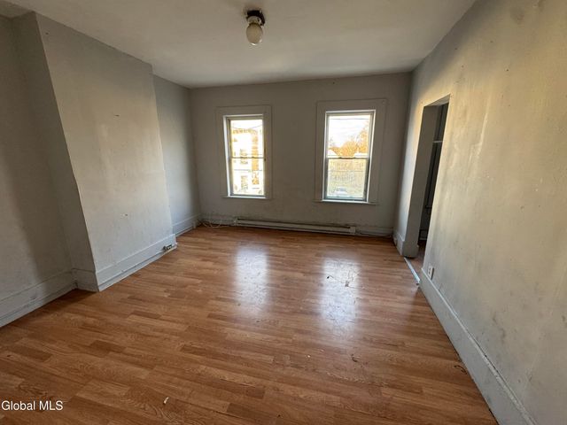 390 2nd Street, Albany, NY 12206