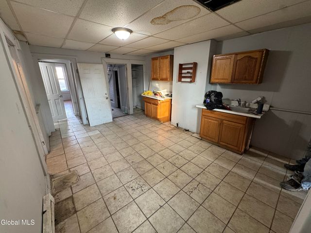 390 2nd Street, Albany, NY 12206