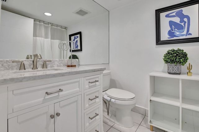 9341 Chelsea Drive S, Plantation, FL 33324