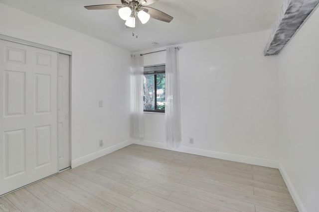 9341 Chelsea Drive S, Plantation, FL 33324
