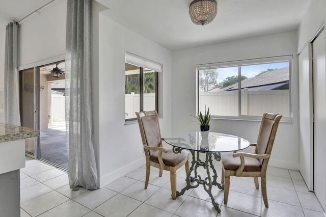9341 Chelsea Drive S, Plantation, FL 33324