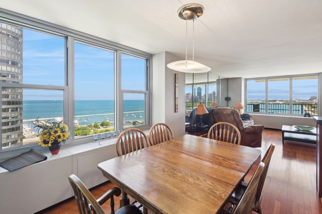 400 E RANDOLPH Street 1809, Chicago, IL 60601