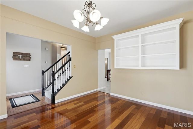 175 Beacon Point Lane, Wildwood, MO 63040