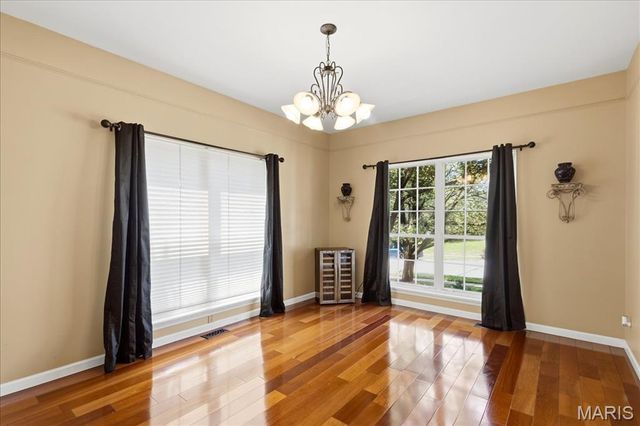 175 Beacon Point Lane, Wildwood, MO 63040