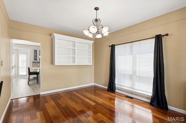 175 Beacon Point Lane, Wildwood, MO 63040