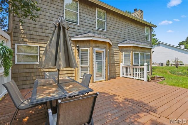 175 Beacon Point Lane, Wildwood, MO 63040