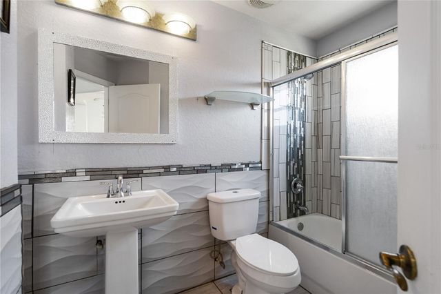 2357 ALABASTER AVENUE, Orlando, FL 32833