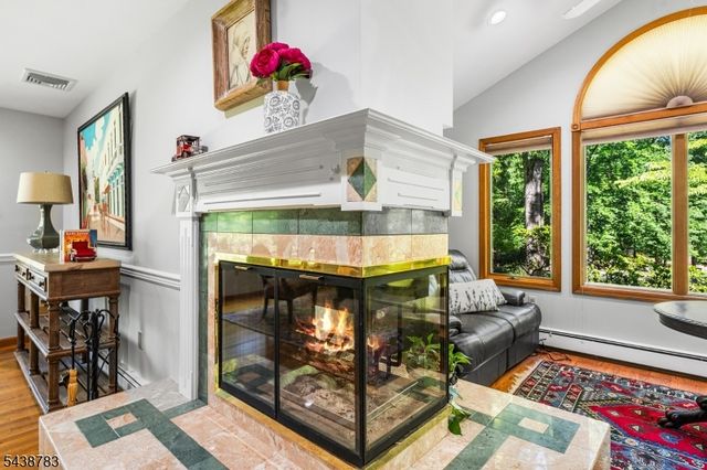60 Park Rd, Parsippany-troy Hills Twp., NJ 07054