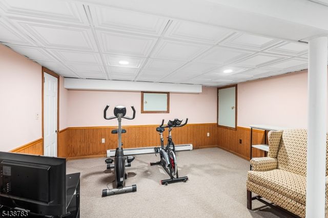 60 Park Rd, Parsippany-troy Hills Twp., NJ 07054
