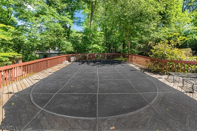 60 Park Rd, Parsippany-troy Hills Twp., NJ 07054