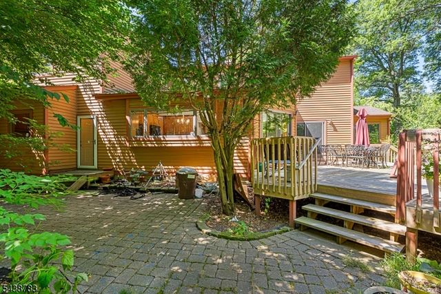 60 Park Rd, Parsippany-troy Hills Twp., NJ 07054