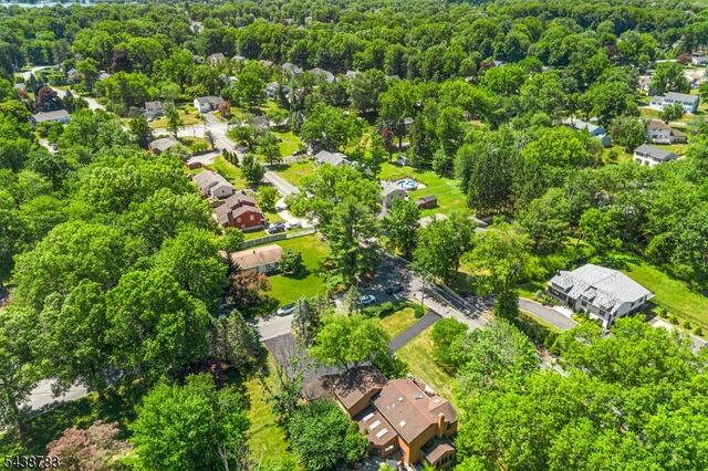 60 Park Rd, Parsippany-troy Hills Twp., NJ 07054