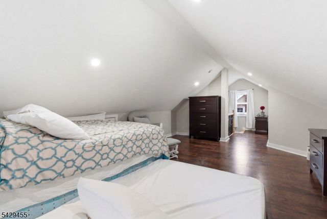 372 Newton St, North Plainfield Boro, NJ 07060