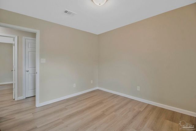 868 Valley Ridge Cir, Pensacola, FL 32514