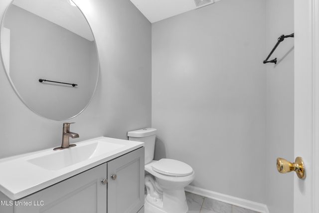 9897 Alexanders Ridge Drive, Olive Branch, MS 38654