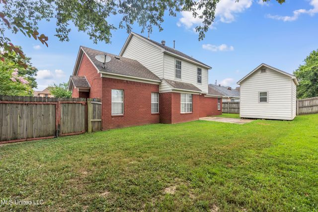 9897 Alexanders Ridge Drive, Olive Branch, MS 38654