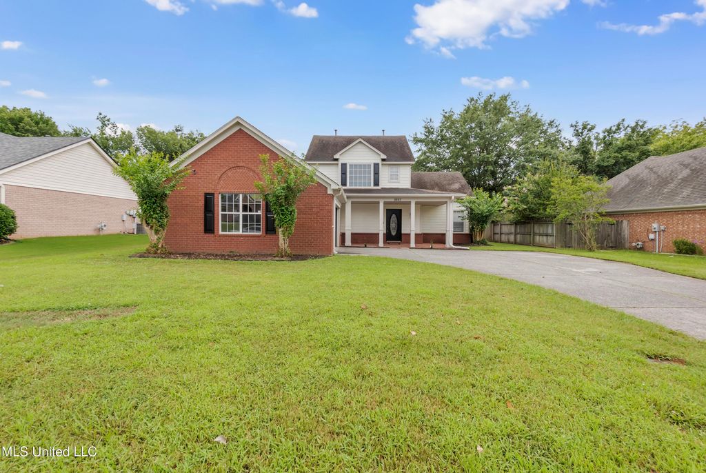 9897 Alexanders Ridge Drive, Olive Branch, MS 38654