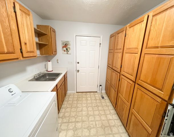 637 S 960 W, Richfield, UT 84701