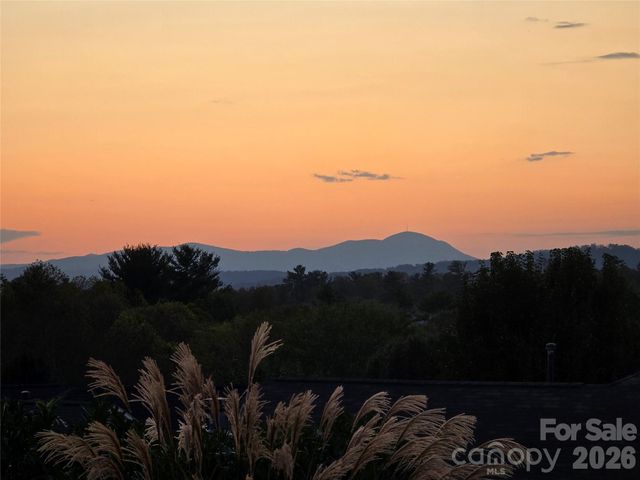 77 Stonehollow Road, Fletcher, NC 28732