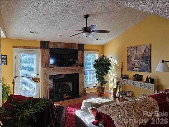 77 Stonehollow Road, Fletcher, NC 28732
