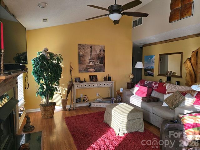 77 Stonehollow Road, Fletcher, NC 28732