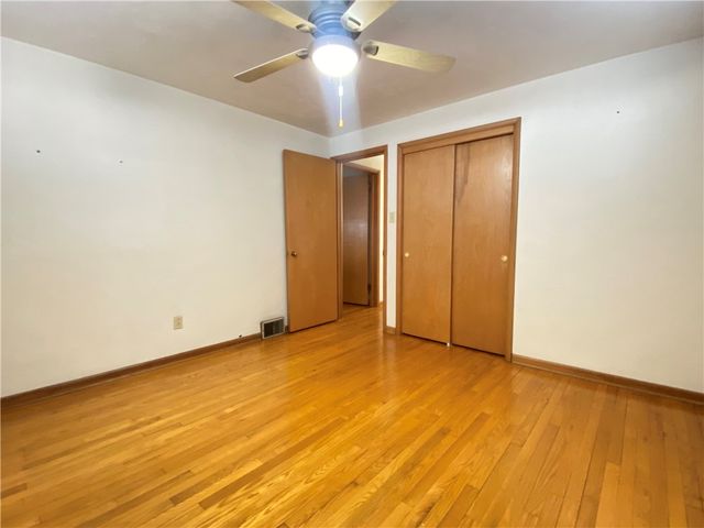 422 Market St, Belle Vernon, PA 15012