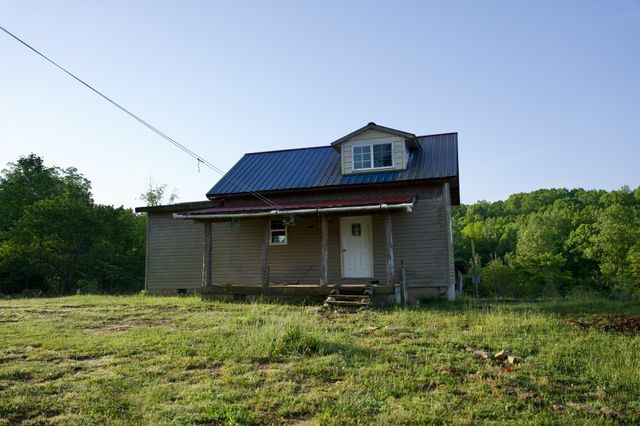 40A Barker Cove Loop, Palmer, TN 37365