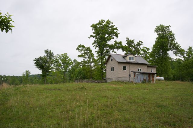 40A Barker Cove Loop, Palmer, TN 37365