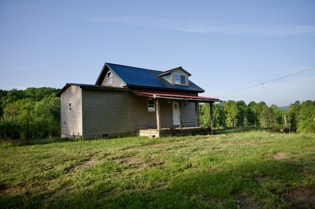 40A Barker Cove Loop, Palmer, TN 37365