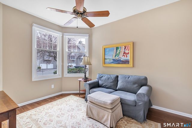 11 Greystone 11, Shelton, CT 06484