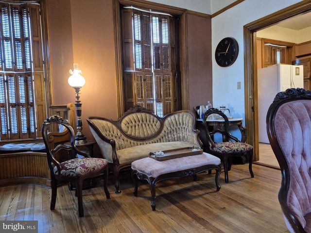 101 E BALTIMORE ST, Greencastle, PA 17225