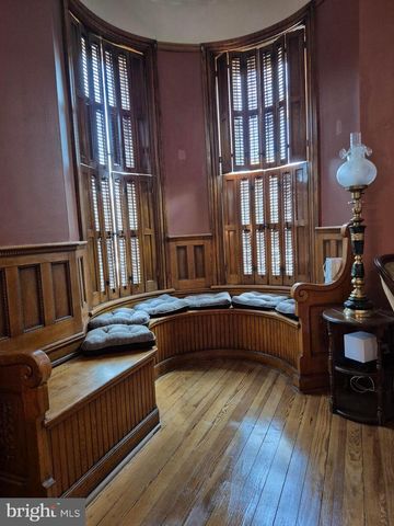 101 E BALTIMORE ST, Greencastle, PA 17225