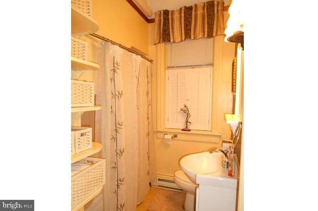 101 E BALTIMORE ST, Greencastle, PA 17225