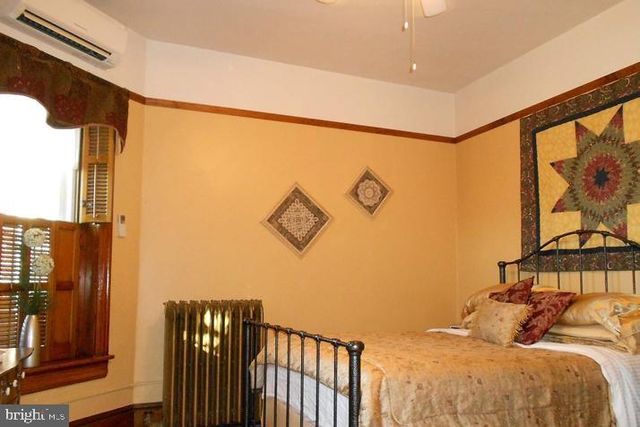101 E BALTIMORE ST, Greencastle, PA 17225