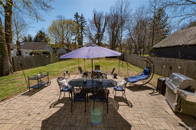 54 Westfield Drive, Centerport, NY 11721