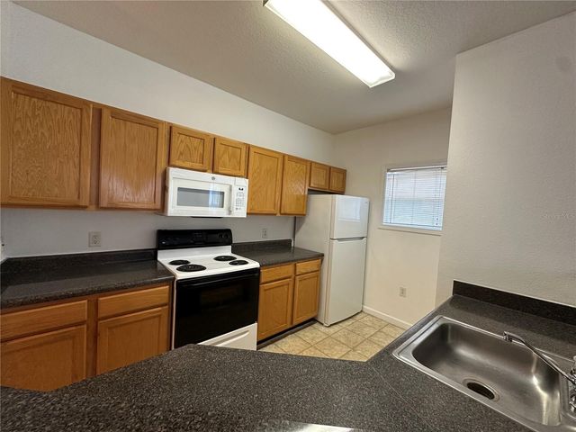 4802 51ST STREET W 622, Bradenton, FL 34210