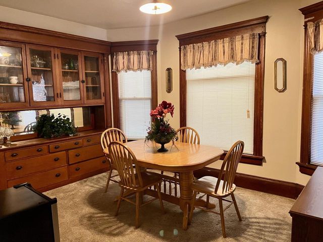 2210 N 34th STREET, Milwaukee, WI 53208