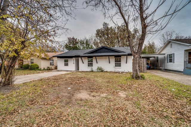 2110 Aggie Drive, Grand Prairie, TX 75051