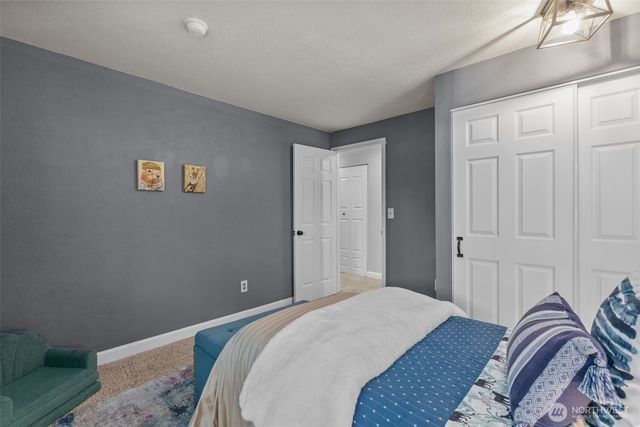 1812 SW 214th Street, Lynnwood, WA 98036