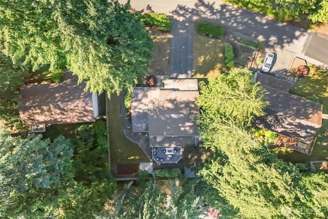 1812 SW 214th Street, Lynnwood, WA 98036