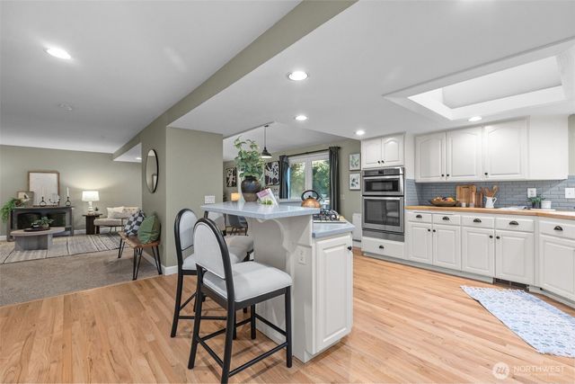 1812 SW 214th Street, Lynnwood, WA 98036