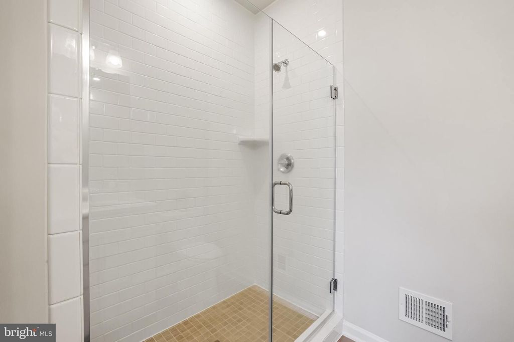 Image 26 of property listing at 3231 WATERSHED BLVD, Laurel, MD 20724