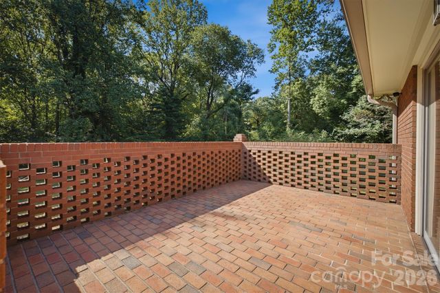 1208 35th Street Place NE 8, Conover, NC 28613