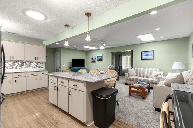 8662 SW 96TH LANE A, Ocala, FL 34481