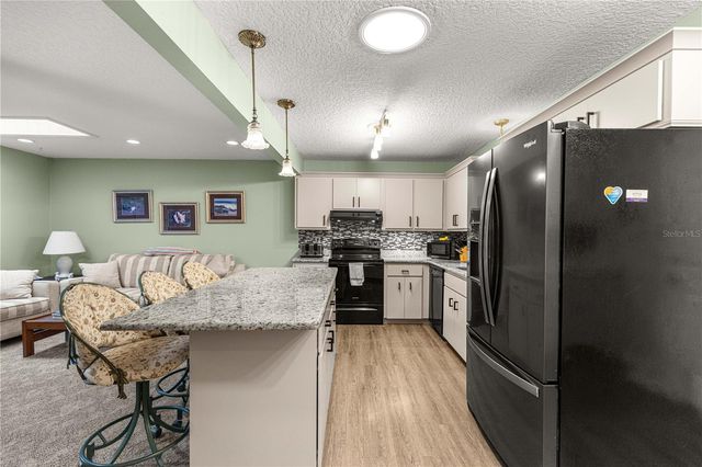 8662 SW 96TH LANE A, Ocala, FL 34481