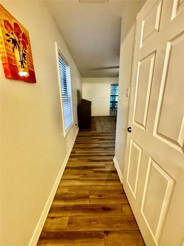 148 Crest Lane, Onalaska, TX 77360