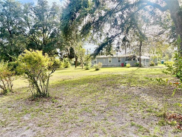 5641 Fleetwood Lane, Blackshear, GA 31516