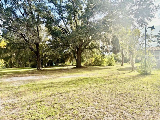 5641 Fleetwood Lane, Blackshear, GA 31516