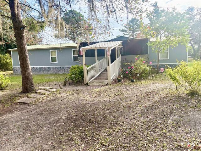 5641 Fleetwood Lane, Blackshear, GA 31516